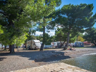 CAMPING PAKLENICA